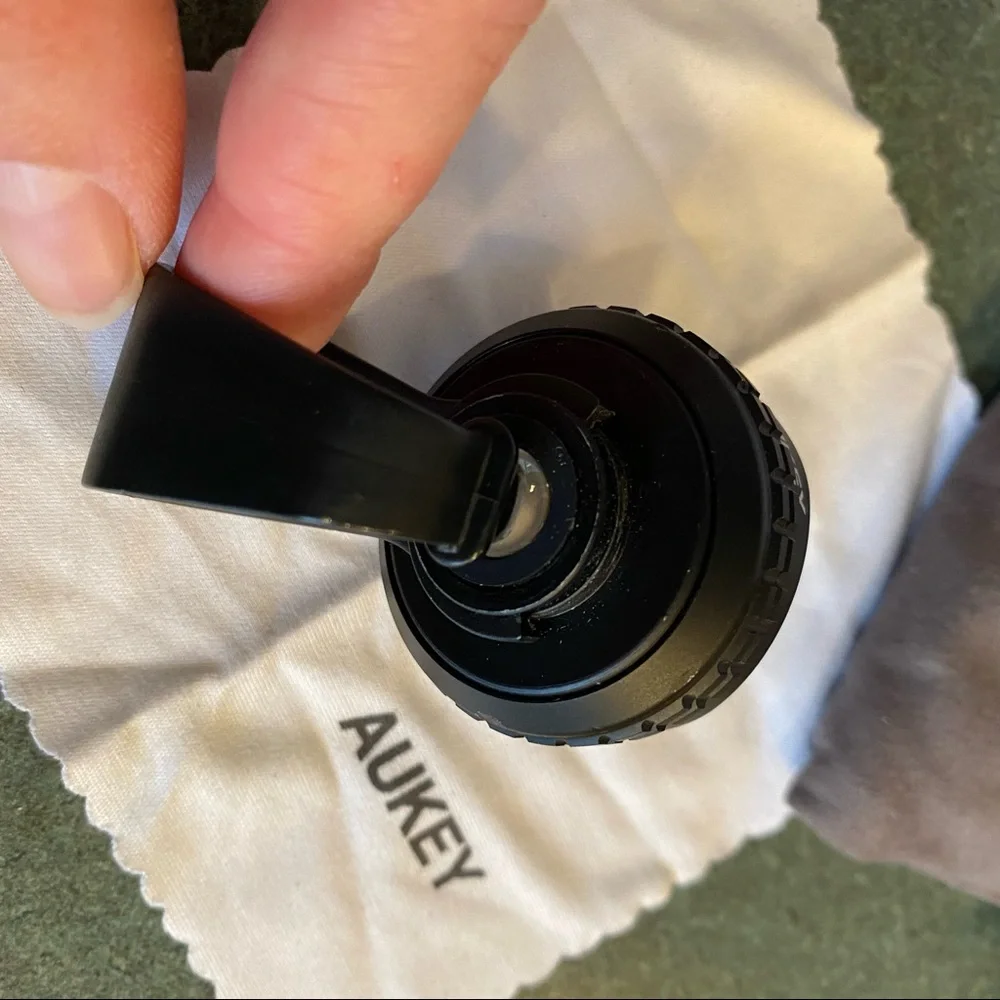 AUKEY Ora iPhone Lens, 110° Wide Angle Clip-on Cell Phone Camera Lens